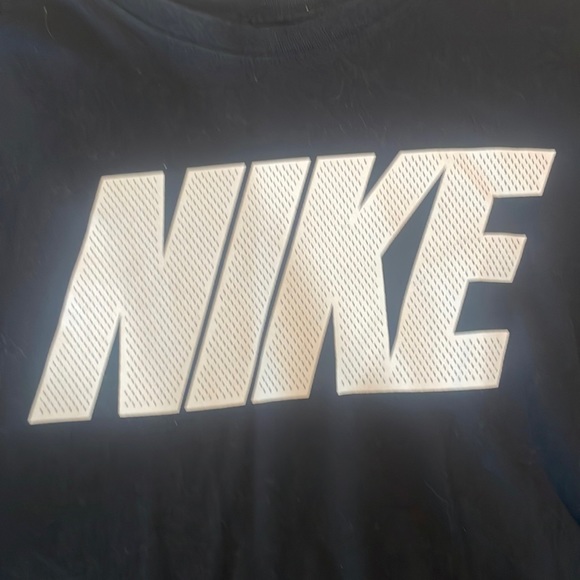 Nike Mens T-shirt - Picture 2 of 5